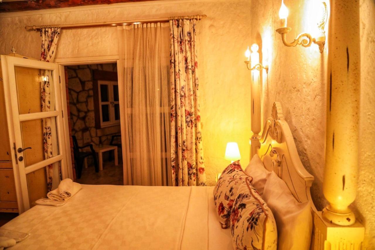 Sari Gelin Alacati Hotel ภายนอก รูปภาพ