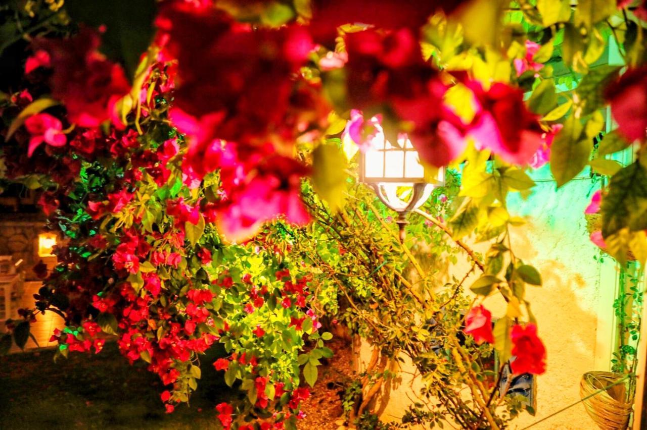 Sari Gelin Alacati Hotel ภายนอก รูปภาพ