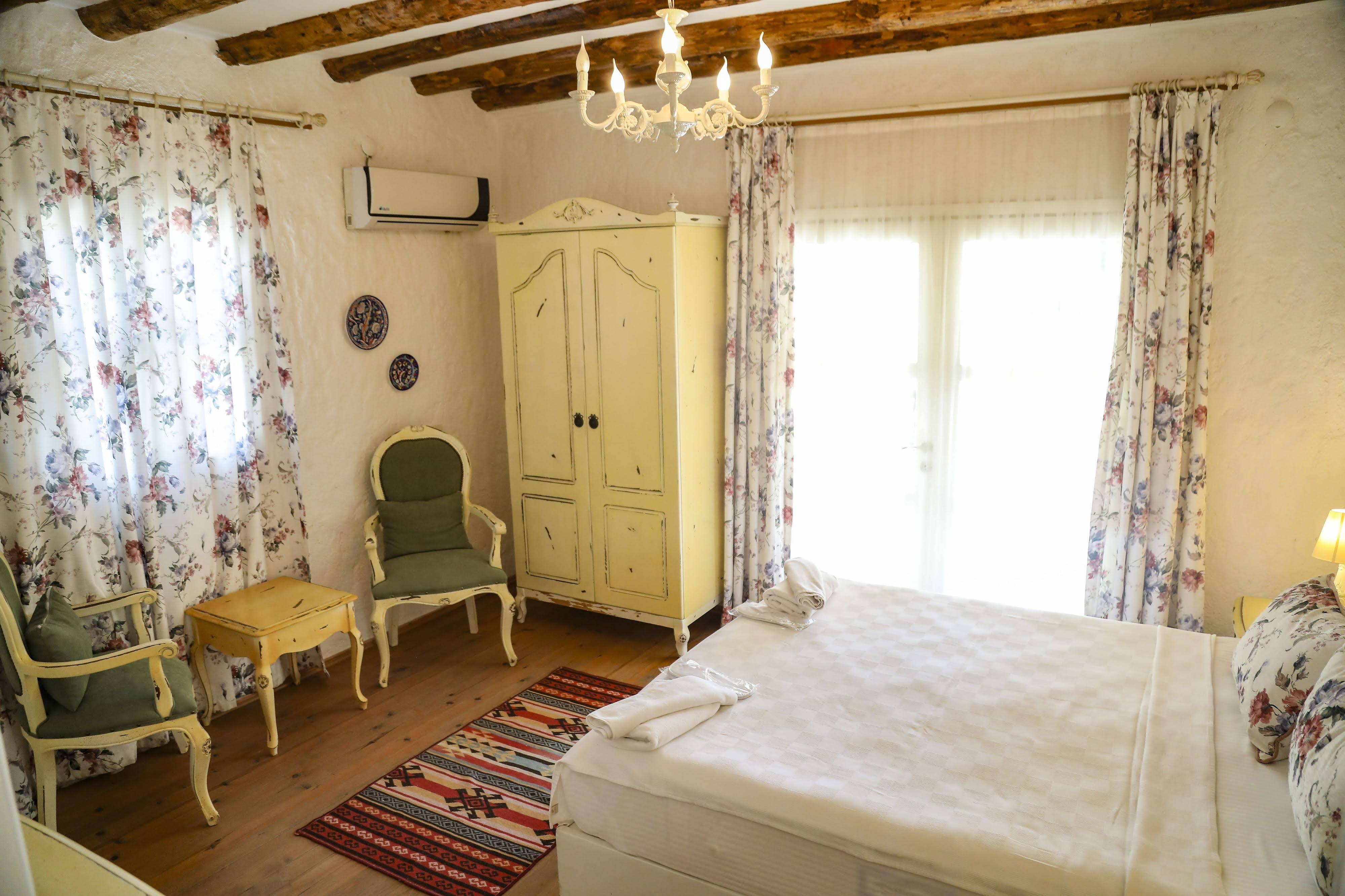 Sari Gelin Alacati Hotel ภายนอก รูปภาพ