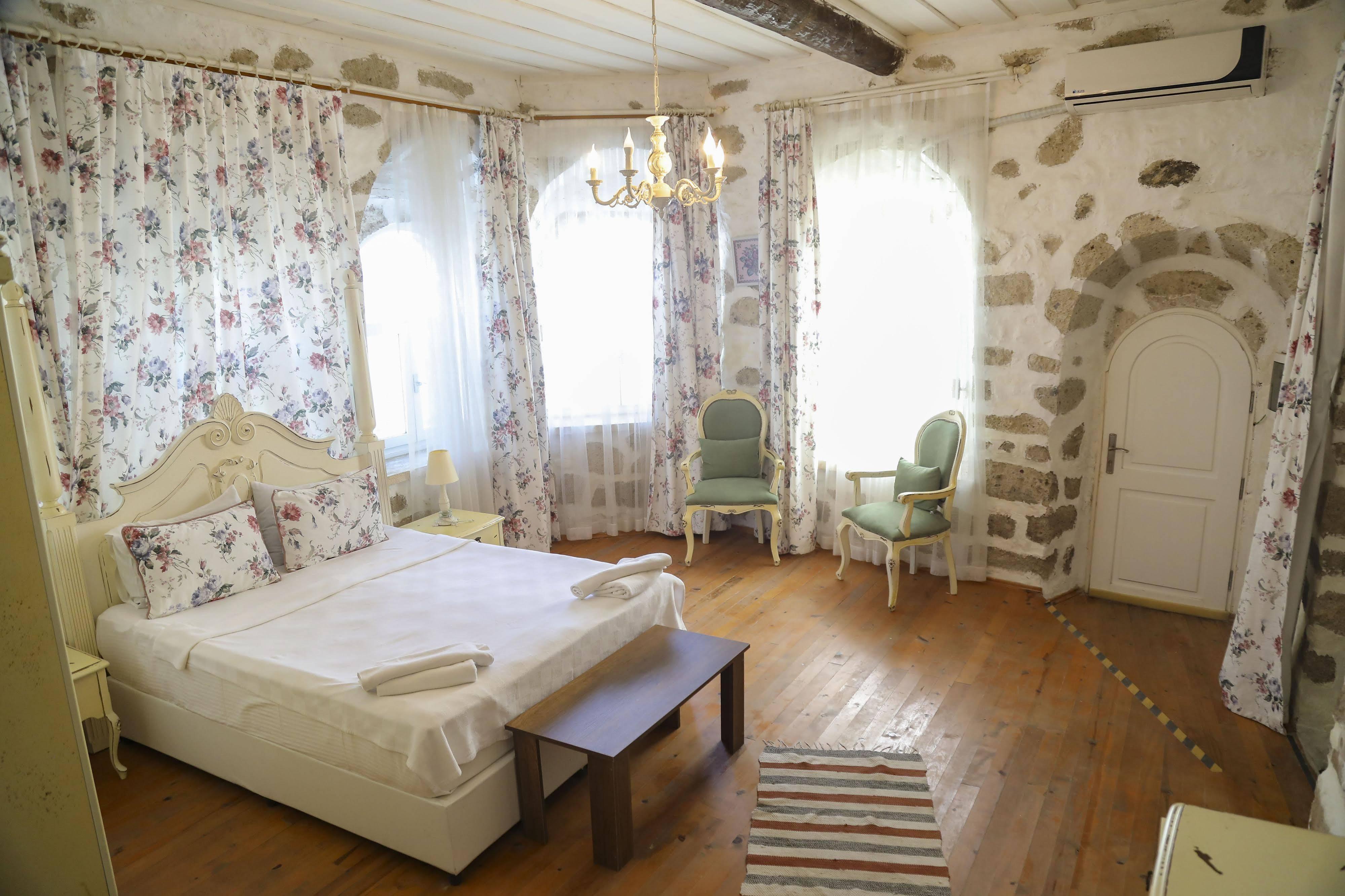 Sari Gelin Alacati Hotel ภายนอก รูปภาพ