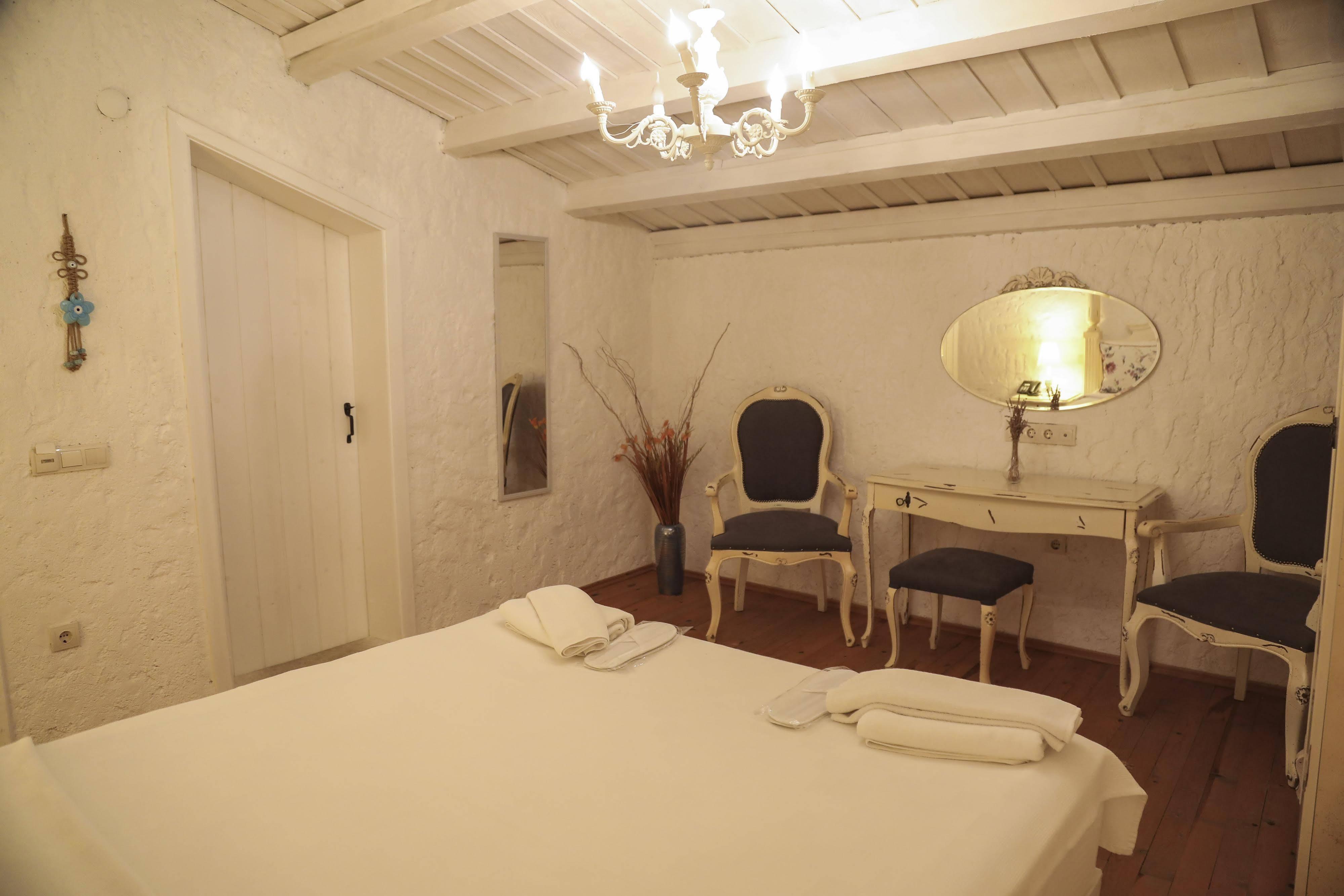 Sari Gelin Alacati Hotel ภายนอก รูปภาพ